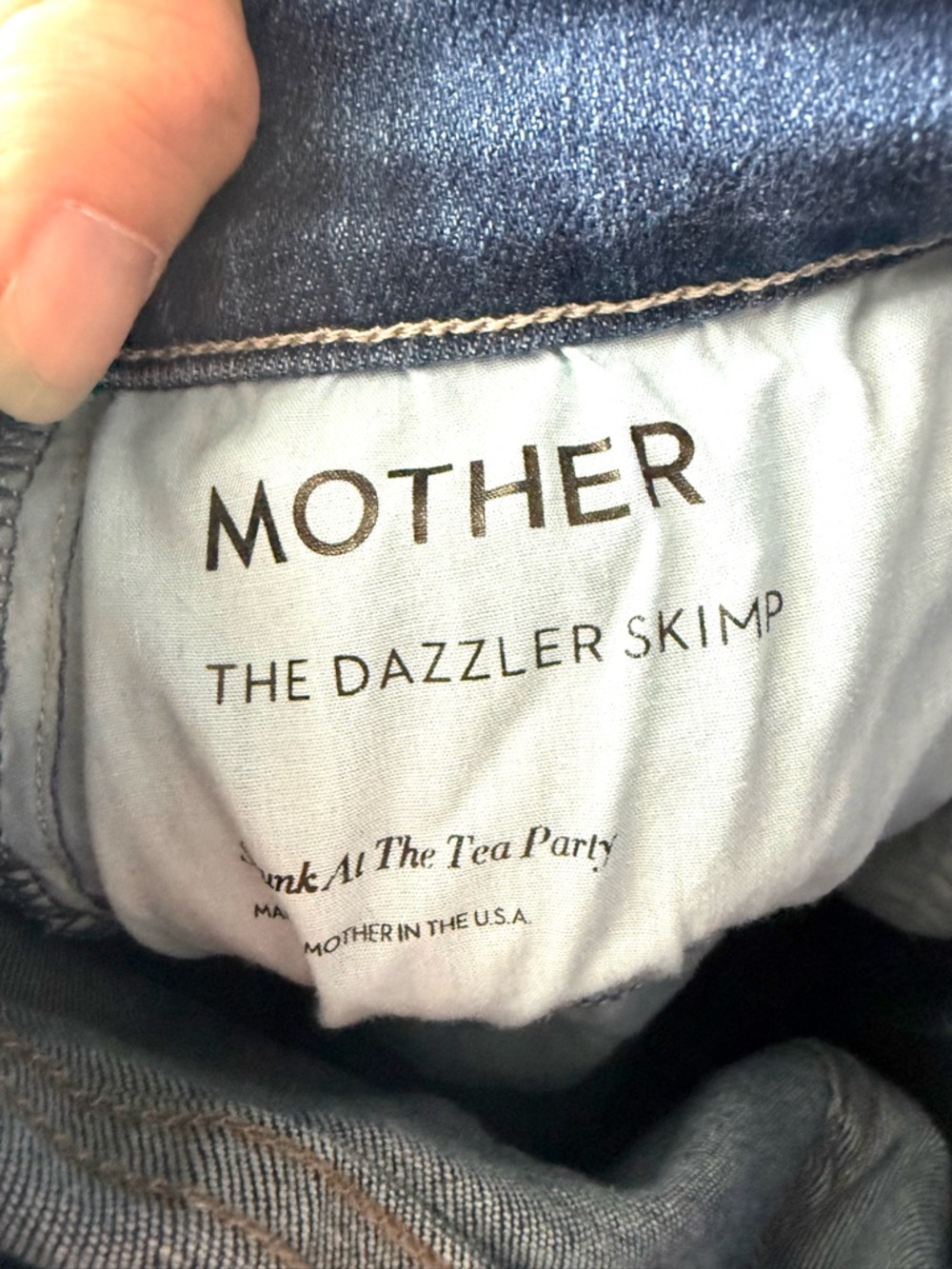 MOTHER The Dazzler Skimp Jeans - Picture 4 of 7